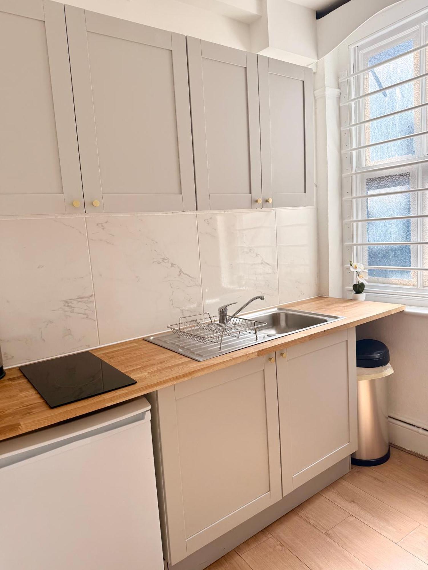 Candy Cafe Apartment London Exterior photo